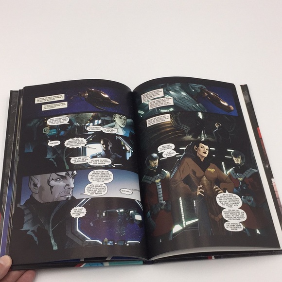 Star Trek Graphic Novel Collection Countdown Hardcover Book 2016 - Picture 5 of 7